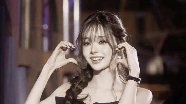 [포토] '걸그룹 비주얼' 프리지아, 뼈말라 몸매 과시