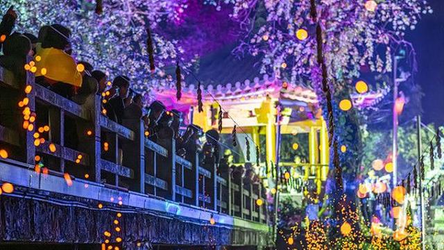 일본 관광객, 한국형 불꽃놀이, ‘함안 낙화놀이’에 흠뻑 빠졌다!!