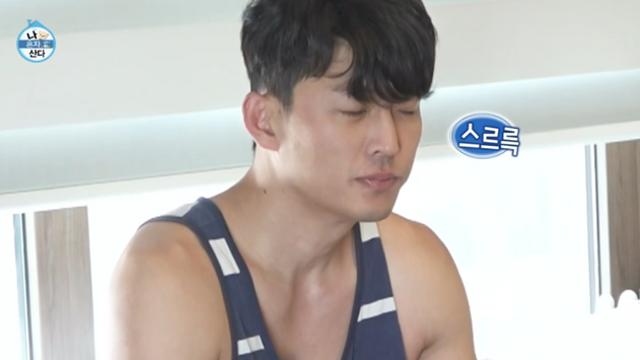 ‘자취 19년차’ 고준, 수면 장애 고백… 늘어진 민소매‧퀭한 눈 (‘나혼산’)