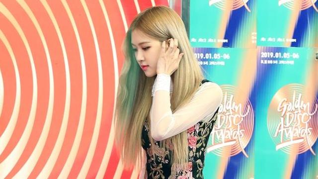 블랙핑크 로제 인기 폭발… 영국 오피셜 차트와 미국 빌보드 차트 1위만 남았다