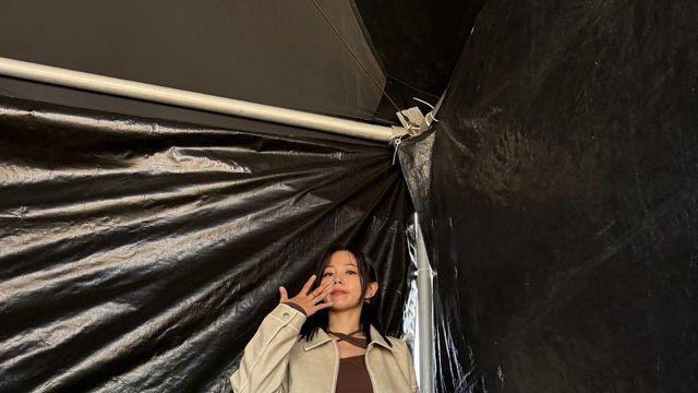 가수 흰, 힙한 매력 가득한 스트리트 무드…캐주얼룩의 정석