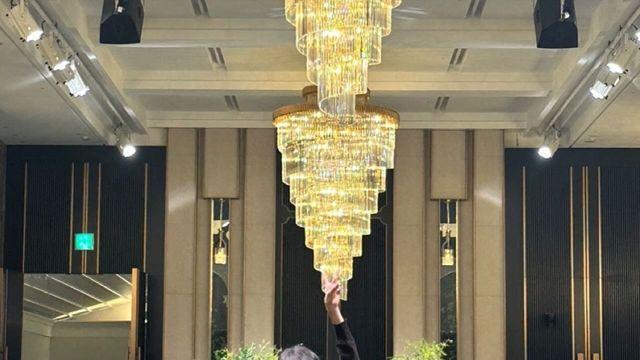 다림이 금새록, 시크하면서도 세련된 롱부츠 룩