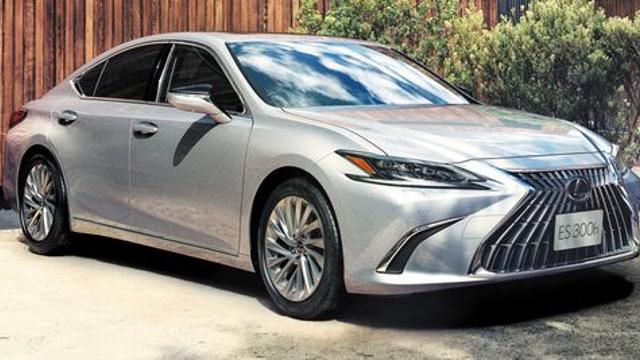 렉서스가 토요타보다 2배나 더 팔리는 나라 한국, 그 이유는?