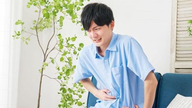 갑자기 배가 아파오기 시작한다면…복통을 부르는 14가지 질환