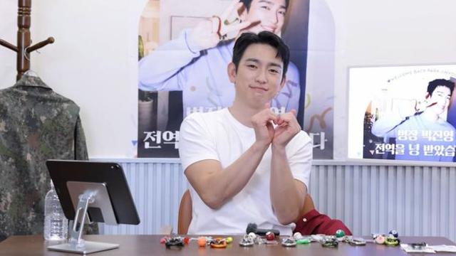 박진영 전역 라이브, 아이돌 폼 살아있네 “배우-가수로서 열심히” [종합]