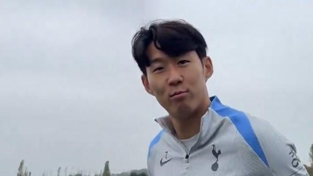 손흥민 1월부터 새 구단 협상…방출설 일축+2~3년 재계약 관측도 쏟아져