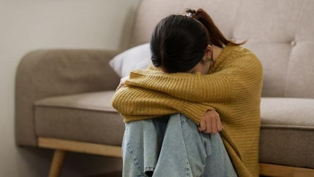 “대학생 때 카페 알바하며 띠동갑 사장과 결혼했는데... 최근 남편의 외도를 알게 됐습니다”