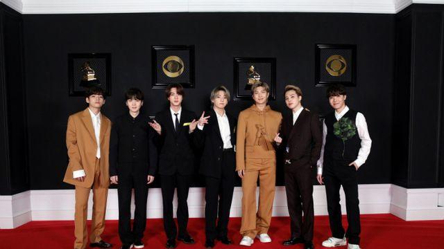 BTS 군복무 여파?… K팝 가수, 2년 연속 '그래미 어워즈' 후보 불발