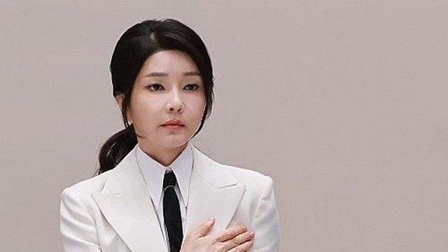 서울고검, 김여사 '도이치 무혐의' 재검토 개시…결론 어디로