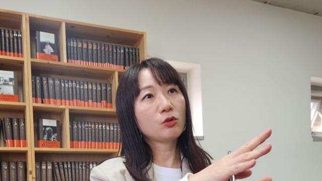 을유문화사 김경민 편집장 “책을 만드는 시간은, 시야가 한층 트이는 시간과도 같아요”