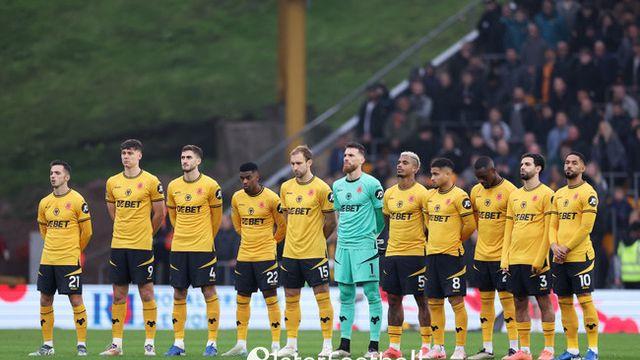 [PL 리뷰] '황희찬 명단제외' 울버햄튼, 11G 만에 승리!...사우샘프턴 2-0 격파하고 탈꼴찌