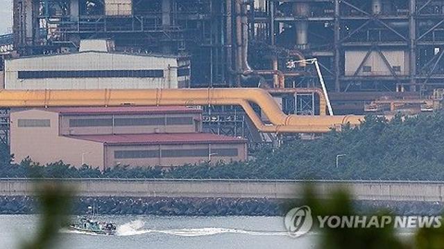 포스코 포항제철소 불 5시간 만에 꺼져…1명 부상