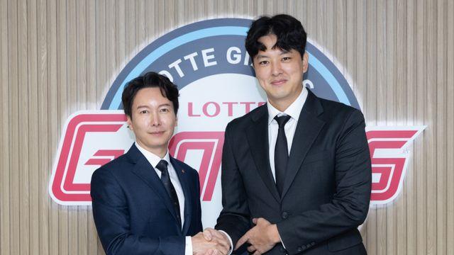 '머리까지 자르며' 새긴 롯데 잔류 의지, 김원중 4년 54억원에 FA 계약 체결 [공식발표]