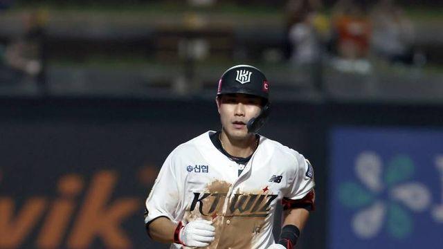 '바람의 아들'까지 모셔 왔는데 유격수 대도가 떠났다, 타이거즈 레전드들의 머리가 복잡해졌다