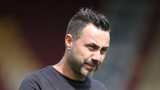 ‘맨유 감독직 거절하고 마르세유 왔습니다’ 데 제르비, 프리시즌 도중 선수단에 ‘계약 제안’ 공개