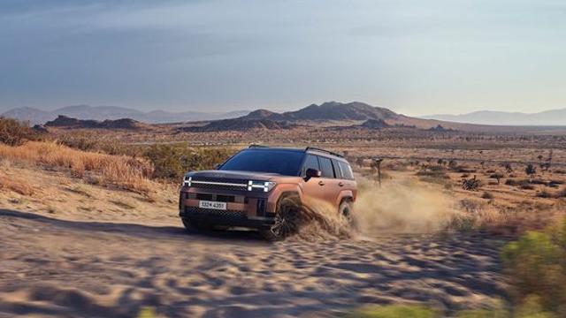 “터치스크린은 위험하고 불편해!” 현대차 기본적인 물리 버튼 유지한다