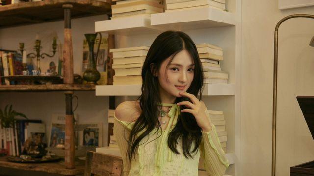 규빈, K팝 솔로가수 최초 日 '카운트다운 재팬' 참석…뉴진스와 함께