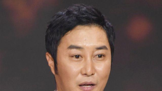 ‘이혼’ 김병만, 가정 폭력 혐의로 송치…전처 폭로에 ‘묵묵부답’