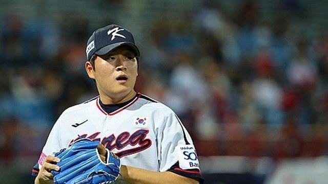 야구대표팀 씩씩한 막내 김택연 