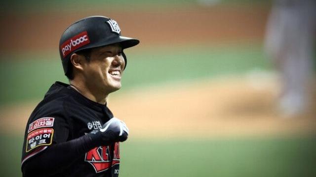 '선행의 아이콘' KT 신본기, 13년 선수 생활 마치고 은퇴