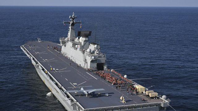 100m 비행갑판 질주…독도함서 날아오른 첫 고정익 무인기 그레이이글