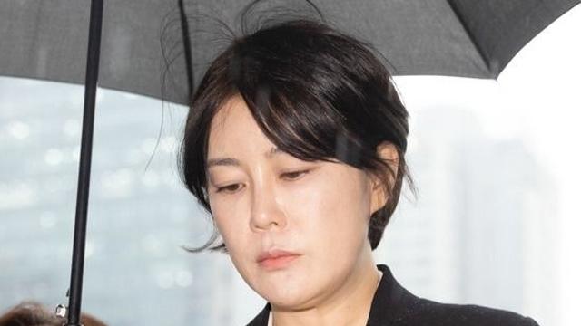 문다혜 변호인단 “수사 상황 흘리기 중단하라···법적 책임이 발생할 수 있어”