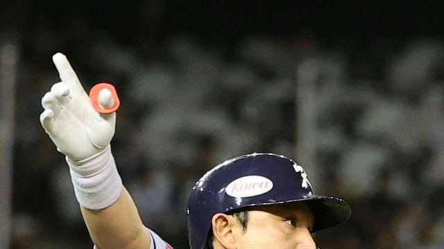 간절했던 태극마크 박동원, 143⅔이닝 1피홈런 日 ERA 1위에 빼앗은 빛바랜 한방