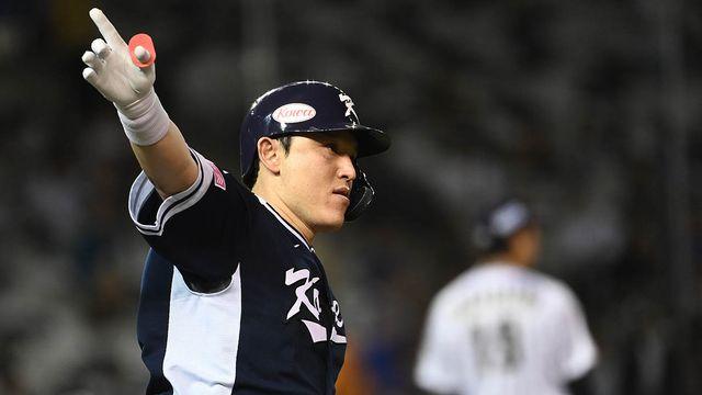 '오늘은 LG민국인가?' NPB 최고 투수 천적이네!…박동원, 2루타→동점포 '미친 활약' [타이베이 현장]