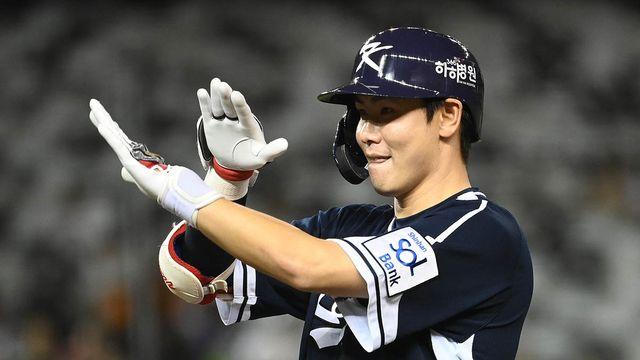 '홍창기 적시타→최승용 2실점' 대표팀, 선취점 획득 후 역전 허용...3회초 1-2 [프리미어12]