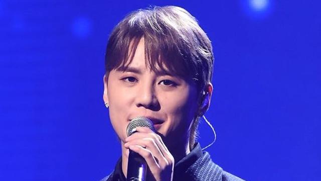 '8억 갈취 피해' 김준수, 입 열었다…