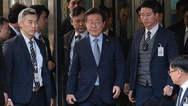 李, '피선거권 박탈 위기' 치명타…사법리스크에 대권가도 차질