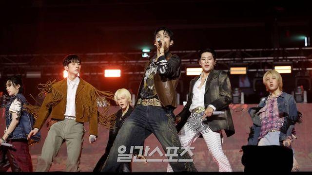 피원하모니, ‘때깔’ 좋은 퍼포먼스 [2024 KGMA]