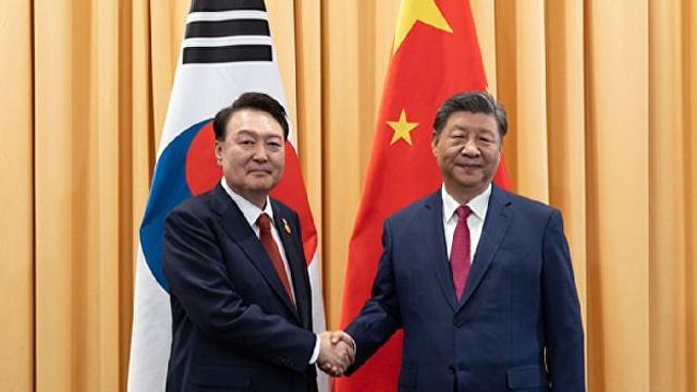 윤석열 대통령·시진핑, '방한'·'방중' 각각 제안