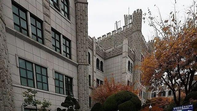 모든 전장연 회원들은 동덕여대로 모여라!!!!!!!!!! ㅋㅋㅋㅋㅋㅋㅋㅋㅋㅋㅋㅋㅋㅋㅋ⋯!