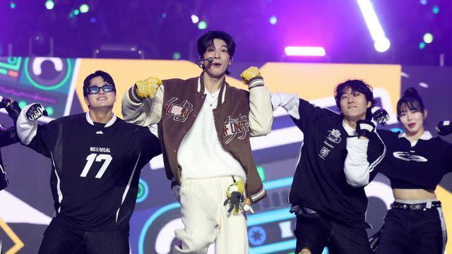 “지금까지 이런 가수는 없었다” 정동원인가 JD1인가 [2024 KGMA]