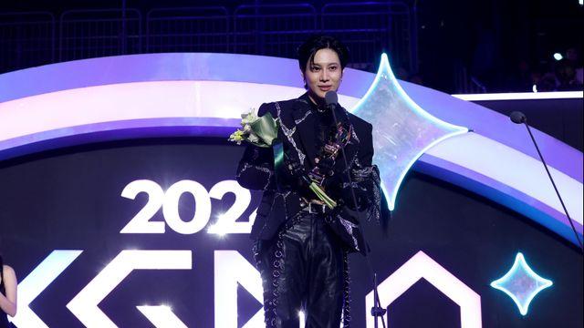 태민, 베스트 아티스트상 수상 “난 축복받은 사람” [2024 KGMA]