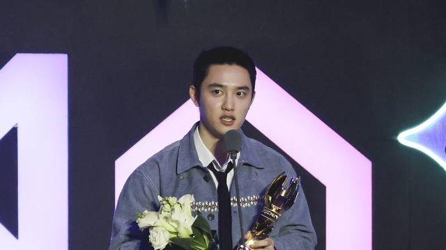 도경수, 베스트 R&B 남자 부문상 수상 “위로, 용기 주는 노래 만들 것” [2024 KGMA]