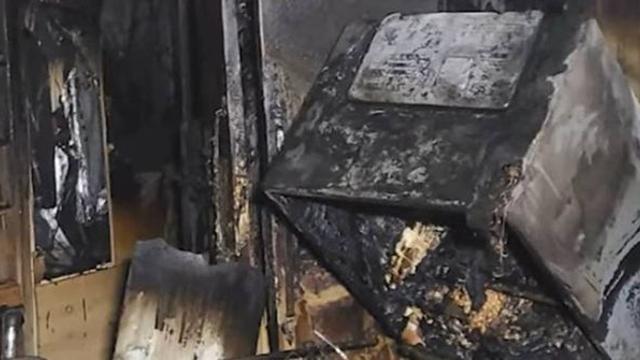 처참한 화재 현장...한밤 상가주택서 불 나 남녀 숨진 채 발견