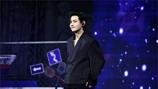 [BTS News] 방탄소년단 뷔, K팝 솔로 최초로 스포티파이 팔로워 1900만명…끝없는 상승세