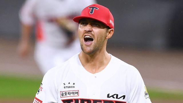 KIA·네일 재계약 장기전 갈까? 마냥 기다릴 수는…