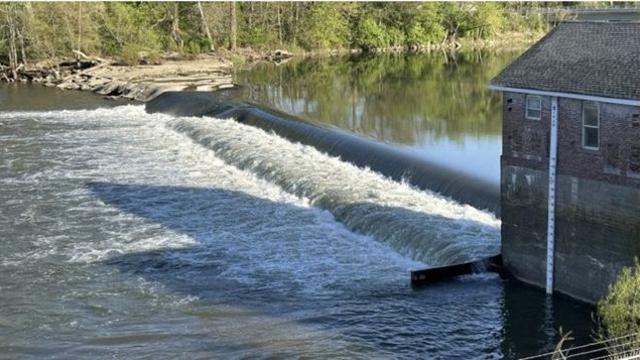 댐에서 절대 수영하면 안되는 이유:)