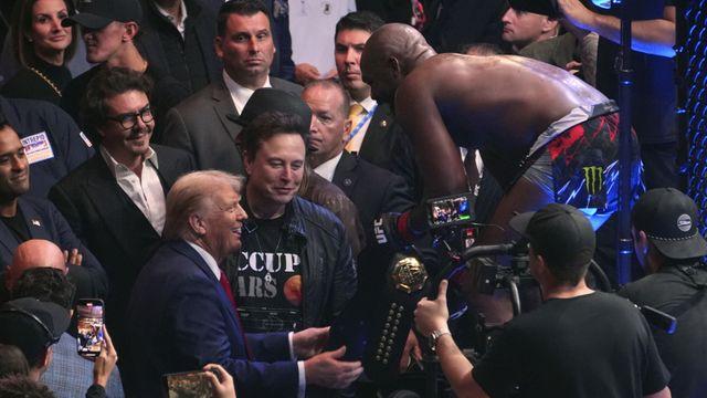 존 존스, UFC 챔피언 벨트 트럼프에게 건넸다…미오치치 꺾고 최강 타이틀 유지