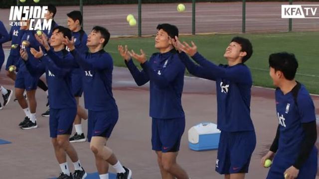 ‘1무→4연승’ 홍명보호 분위기는 좋네…화기애애·밝은 얼굴로 팔레스타인전 준비