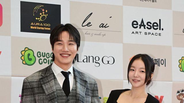 김기리-문지인, 꿀 떨어지는 포토타임