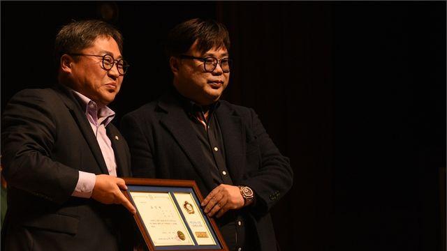 한길세이프티 고용상 대표, 수원시 의장상 수상