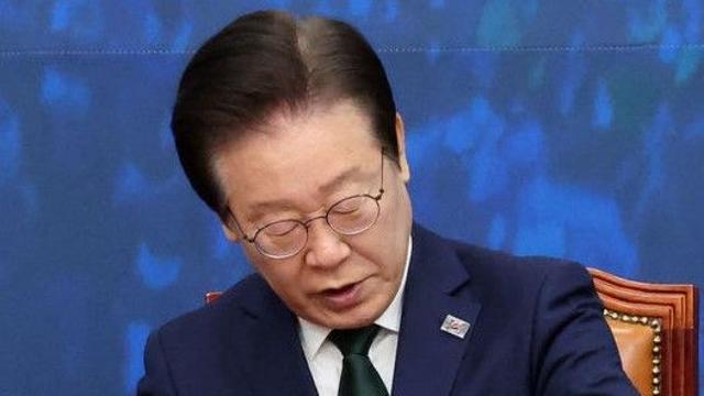 검찰, ‘경기도 법카 유용’ 이재명 불구속 기소…“1억 653만 원 사적 사용”