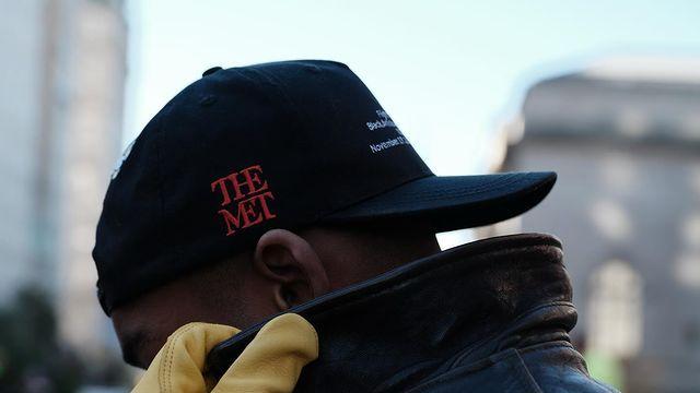 데님 티어스와 메트로폴리탄 미술관이 조명하는 고대 이집트 전시