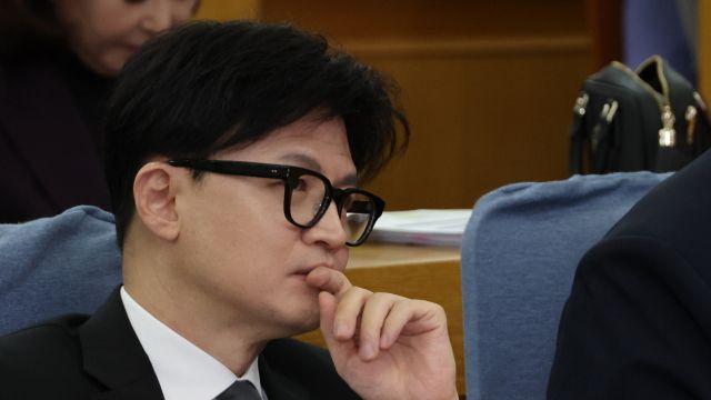 친윤계, 한동훈에 '당원게시판' 공세 지속…