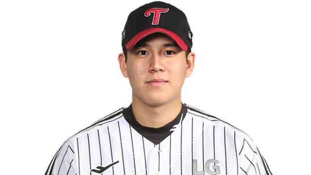 'LG 1차지명 투수 유망주' 강효종, KIA로 이적...FA 장현식 보상선수