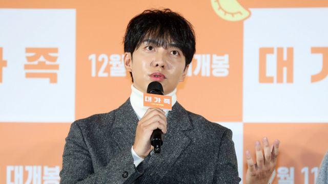 이승기, 오랜만에 본업으로 복귀… 내달 4일 20주년 앨범 발매